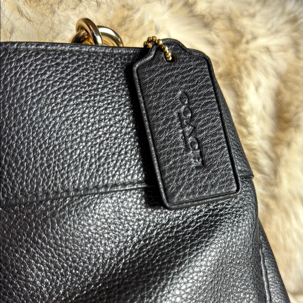 Coach Black Pebbled Leather Shoulder Hobo with Gold Logo - Picture 3 of 9